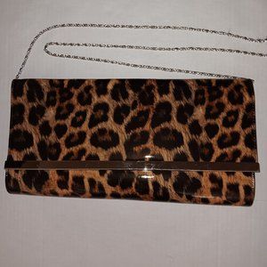 WOMEN'S LEOPARD PRINT CLUTCH PURSE